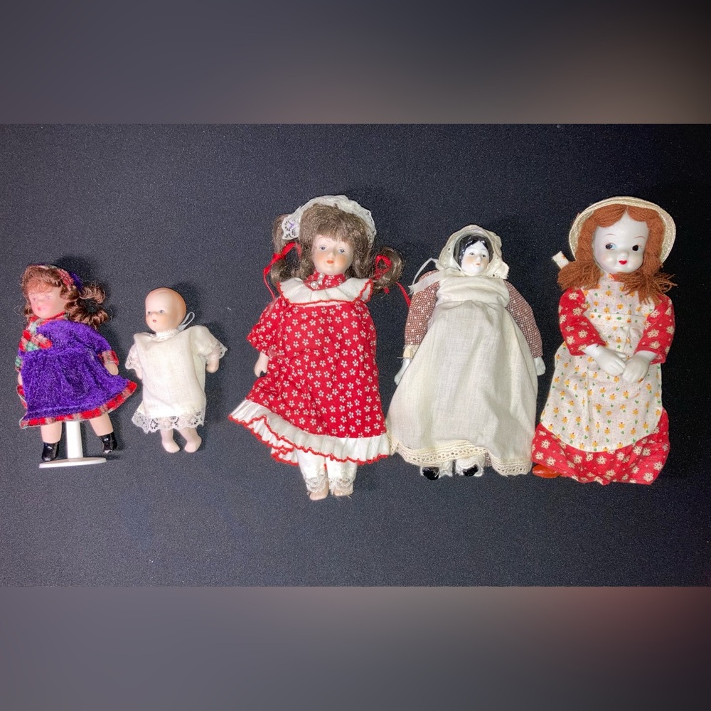 Porcelain Dolls Lot of 5